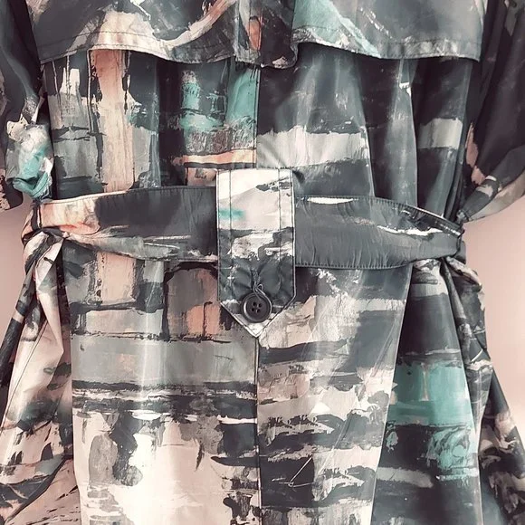 Trench - Picture 3 of 3